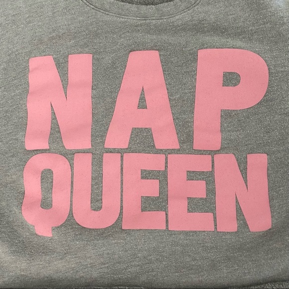 Forever 21 Nap Queen Cropped Sweatshirt Size Small - Picture 2 of 14